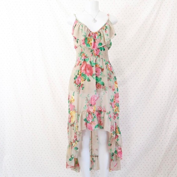 Dresses & Skirts - 2000s romantic fairycore floral dress